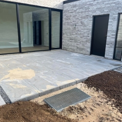 Ny terrasse ved nyt hus