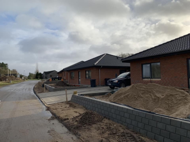 Opbygning af støttemur i Skive