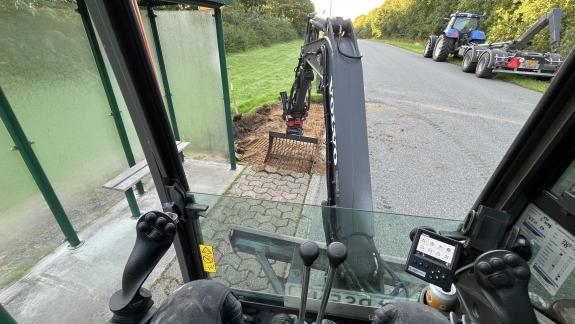 gravearbejde ved busstoppested