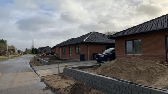 Opbygning af støttemur i Skive